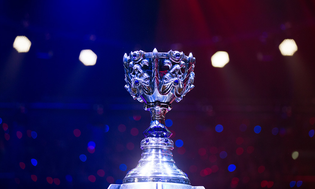 Rookie赛后采访自谦引热议：与T1战绩揭秘，网友看法两极